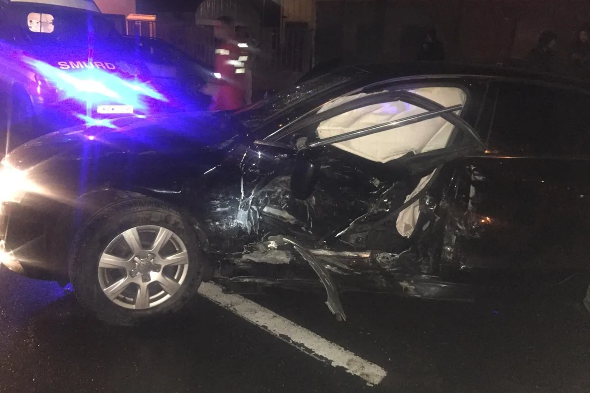Accident grav în comuna Borcea. Opt persoane implicate dintre care una decedată