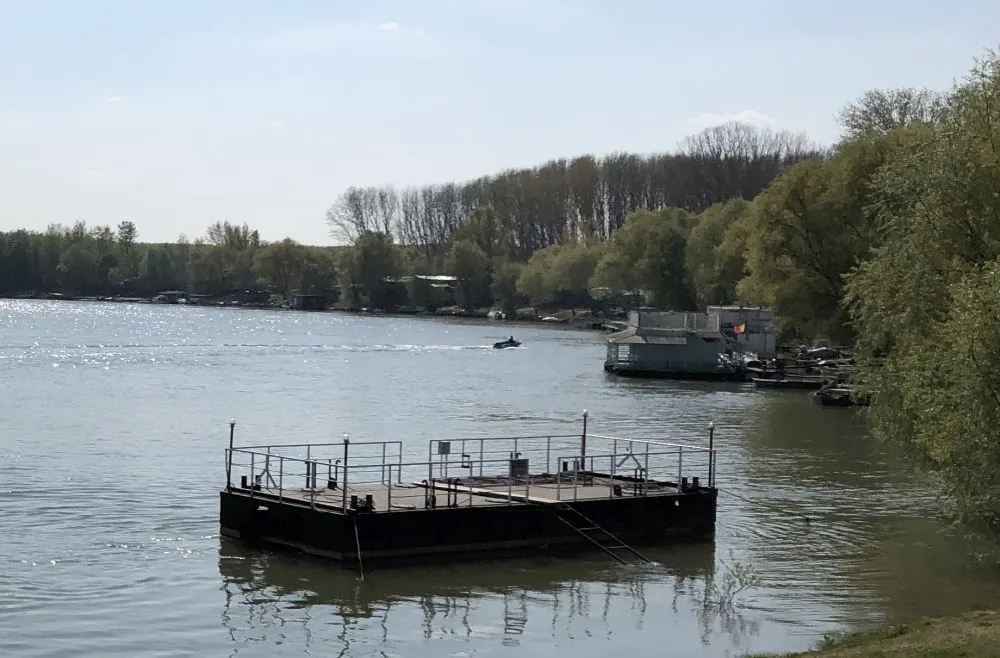 Peste 30 de zile va începe dezafectarea construcțiilor aflate pe malul Borcei unde se va construi Promenada