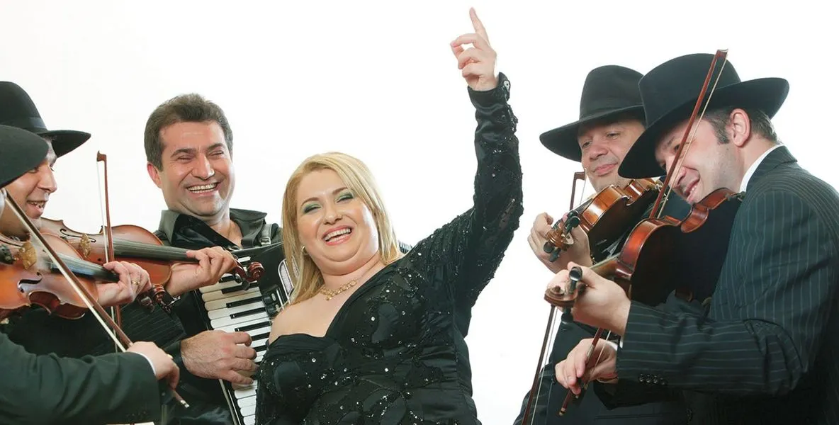 Taraful Clejani și Jean de la Craiova, într-un spectacol dedicat romilor la Călărași