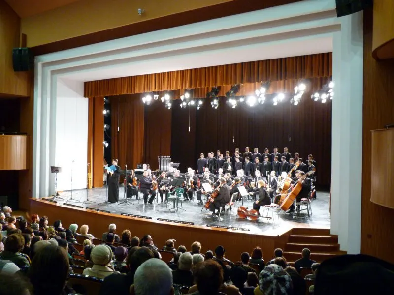 Pe 16 septembrie începe stagiunea de spectacole „Toamna Culturală”
