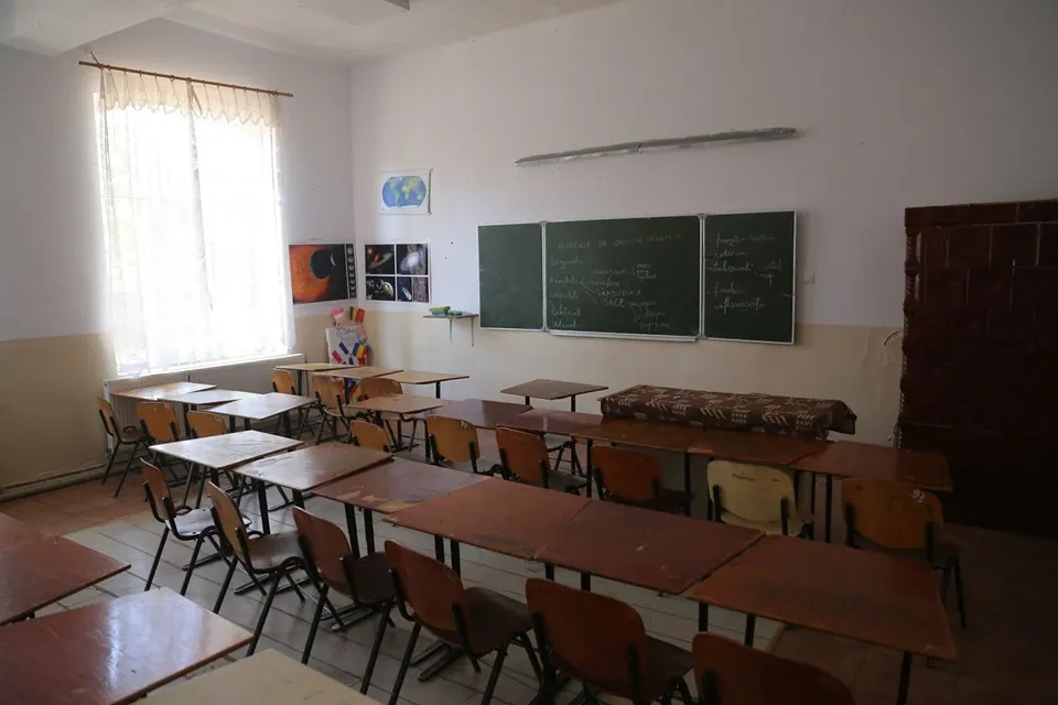 Școlile cu probleme din județul Călărași vor primi bani de la Consiliul Județean