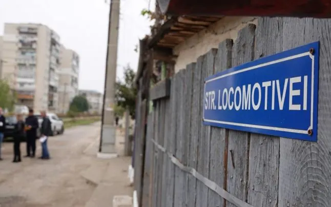 Așteptată de locuitori de foarte multă vreme, canalizarea pe strada Locomotivei a primit undă verde