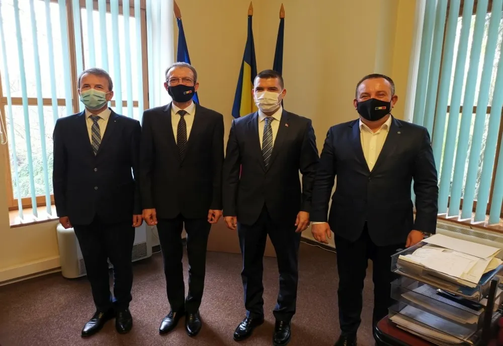 Consulul General al Republicii Turcia la Constanţa, în vizită la Prefectura Călărași