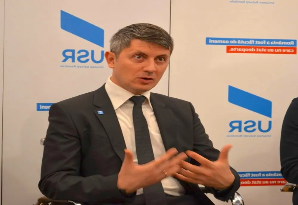 Propunerea USR PLUS pentru deblocarea negocierilor. Barna: Liderii PNL, USR si UDMR sa devina vicepremieri