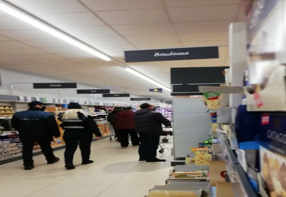 Razie în Călărași. Zeci de societăţi comerciale verificate 