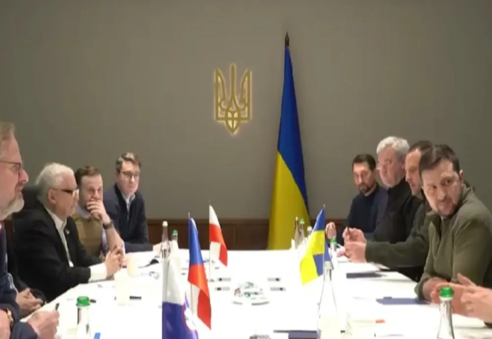 DECIZII de război la întâlnirea de foc din Kiev - Zelenski, alături de premierii Poloniei, Cehiei și Sloveniei - Primele IMAGINI