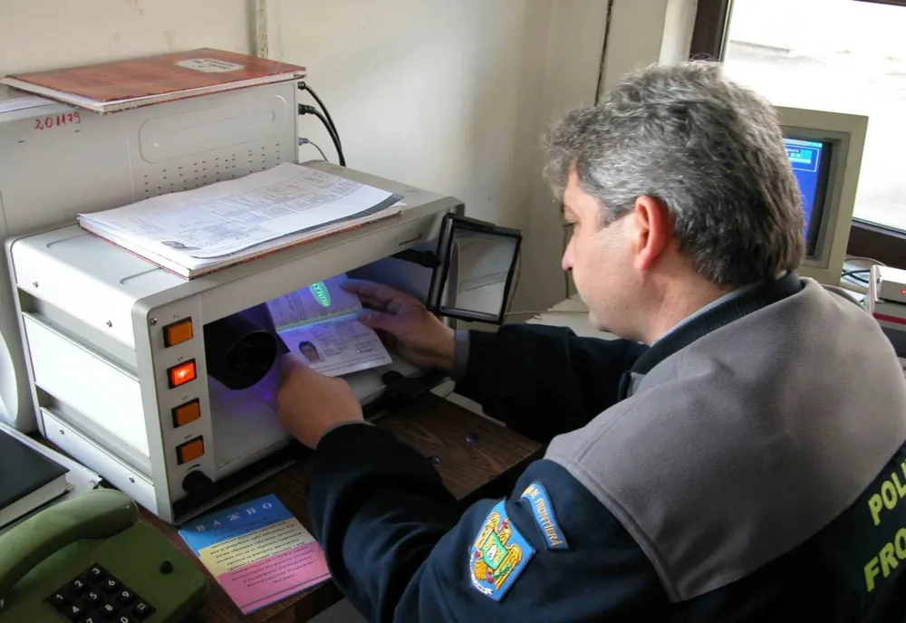 Schimbări ale programului de lucru al Serviciului Public Comunitar Pașapoarte din Călărași