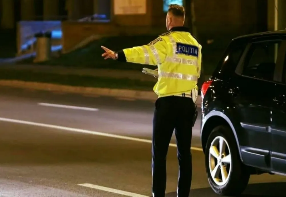 Razie de noapte în Călărași. Sute de amenzi date de polițiști