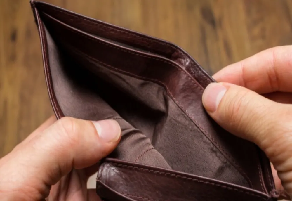 BNR: DATORIA EXTERNĂ TOTALĂ A ROMÂNIEI CREȘTE CU PESTE 15 MILIARDE DE EURO