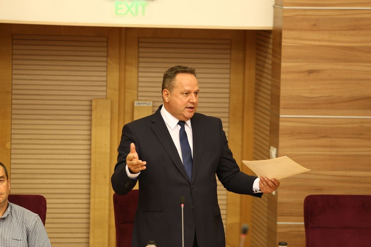 Război în PNL Călărași: A fost cerută excluderea din partid a președintelui Consiliului Județean Călărași
