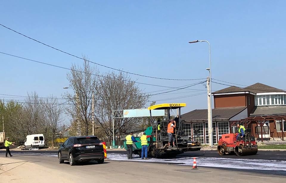 Au demarat lucrările de întreținere pe Varianta Nord din Călărași