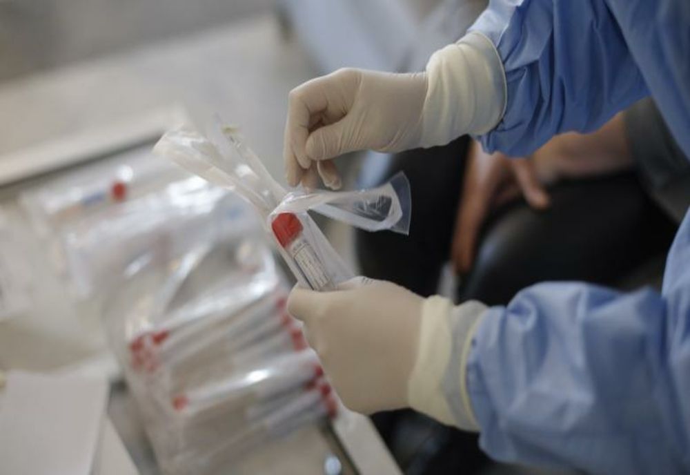O nouă zi cu număr mare de cazuri de COVID-19. Ce se întâmplă în fiecare judeţ