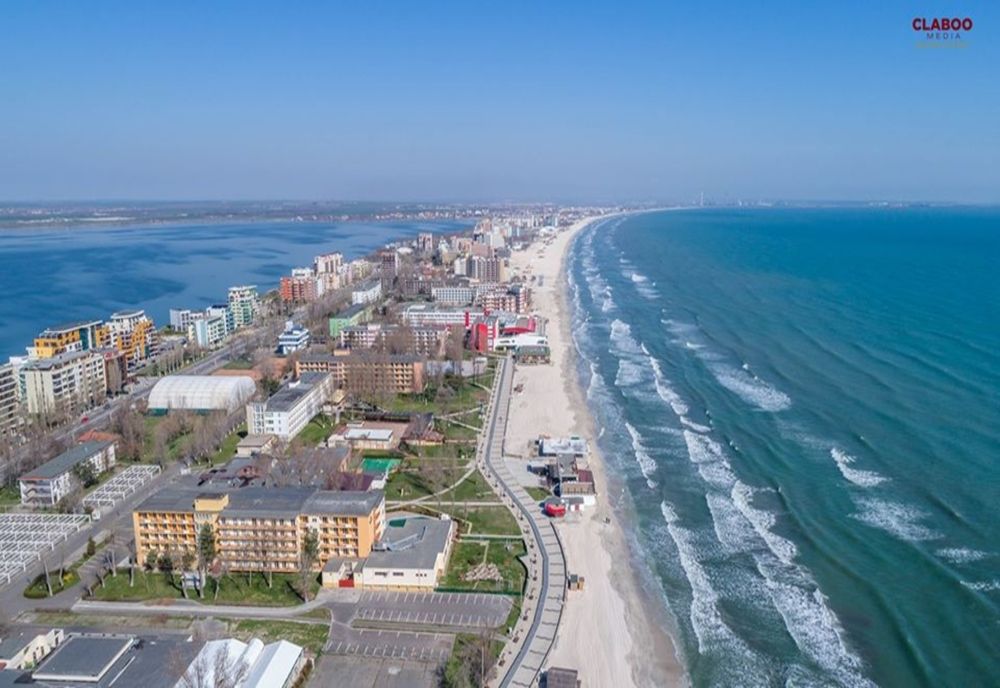 Rezervările de vacanţe pentru 2021 pe litoralul românesc s-au dublat
