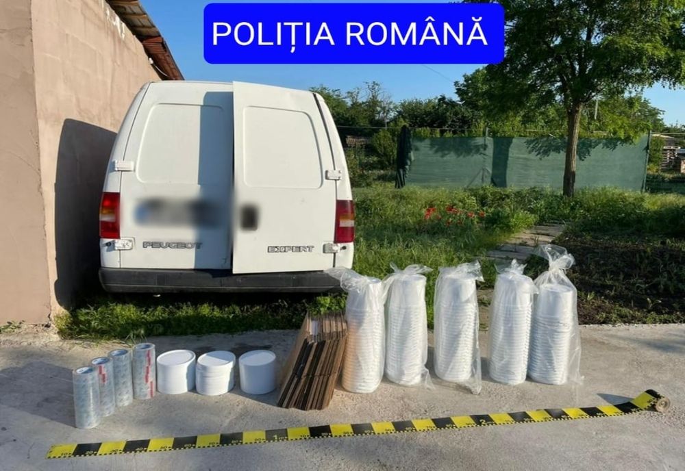 Percheziţii de amploare în Călăraşi. Trei persoane reţinute