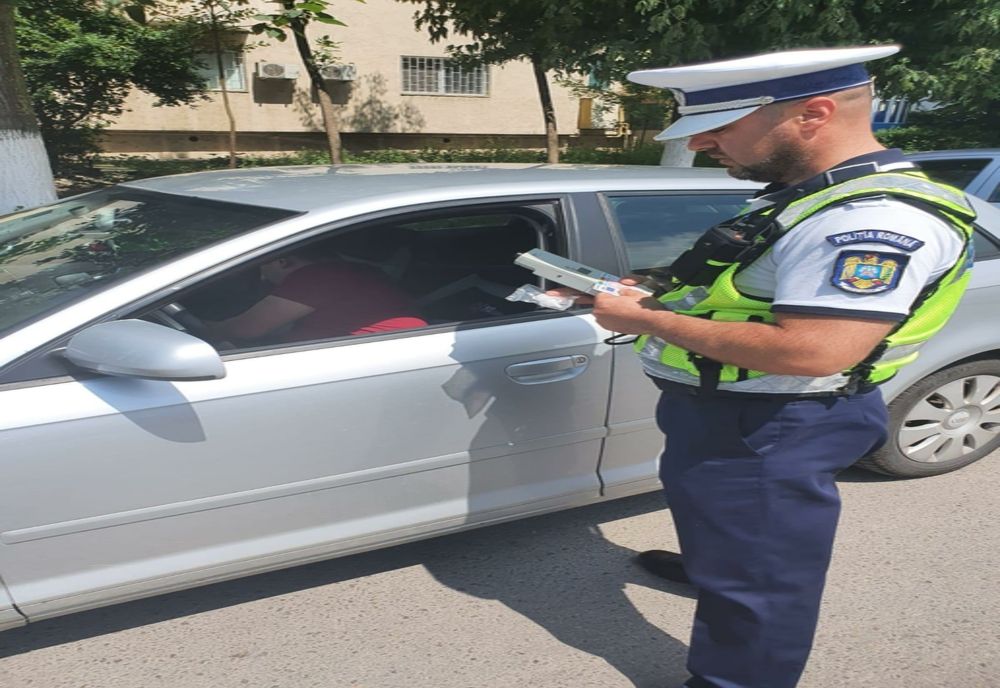 Amenzi pe bandă rulantă dată de polițiștii călărășeni