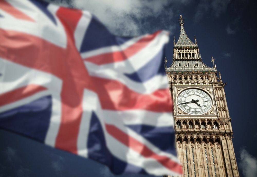  Românii vor putea intra în Marea Britanie doar cu pașaportul, începând cu 1 octombrie