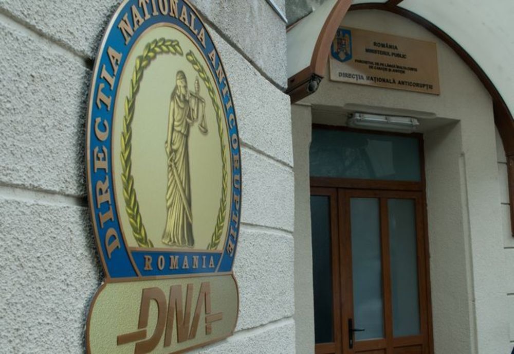 Avocat din Baroul Călărași cercetat de DNA  pentru MITĂ