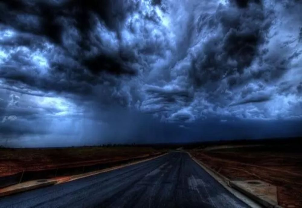 Alertă meteo - Cod galben de fenomene periculoase: furtuni, vijelii și grindină