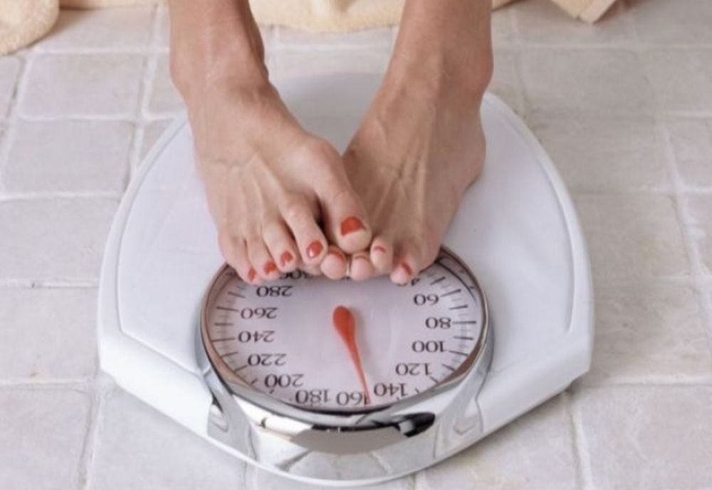 Greutatea ideală în funcție de înălțime și de vârstă - Calculează indicele de masă corporală!