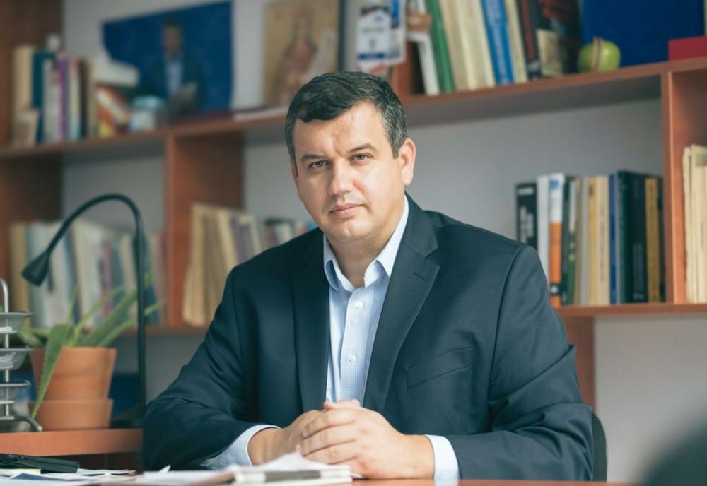 Eugen Tomac: „Ciucă şi Ciolacu au făcut praf „sticla” lui Iohannis”