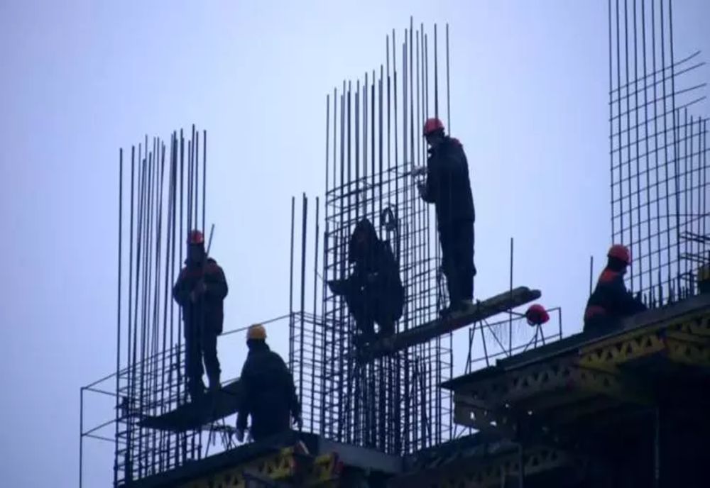 INS: VOLUMUL LUCRĂRILOR DE CONSTRUCȚII A CRESCUT ÎN PRIMUL TRIMESTRU CU 12,2%