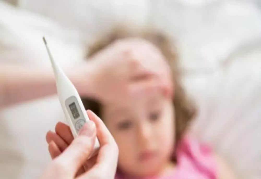 Gripa face ravagii în această perioadă, în rândul copiilor - Sute de cazuri înregistrate la un singur spital din Capitală