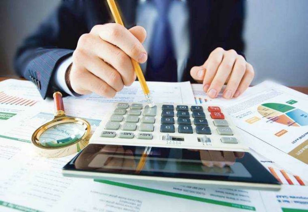 BNR AVERTIZEAZĂ: MAJORAREA TVA VA DUCE LA EXPLOZIA PREȚURILOR 