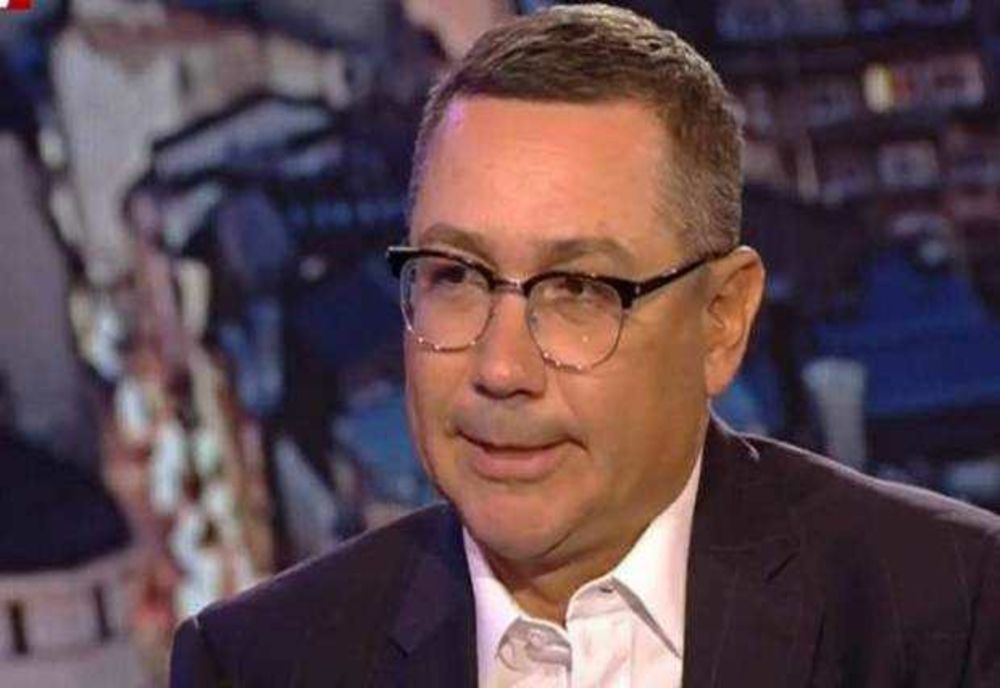 CIRC TOTAL LA BEC. PONTA ÎȘI DEPUNE CANDIDATURA LA PREZIDENȚIALE ȘI ȘI-A CHEMAT SUSȚINĂTORII CU ȘEPCI ÎN STIL TRUMP
