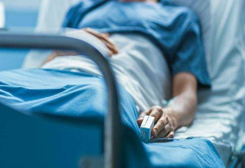 ORDONANȚĂ DE URGENȚĂ: ANGAJAȚII PENSIONARI DIN SPITALE, OBLIGAȚI SĂ PLECE. SANITAS: CRIZA DIN SISTEMUL MEDICAL SE AGRAVEAZĂ