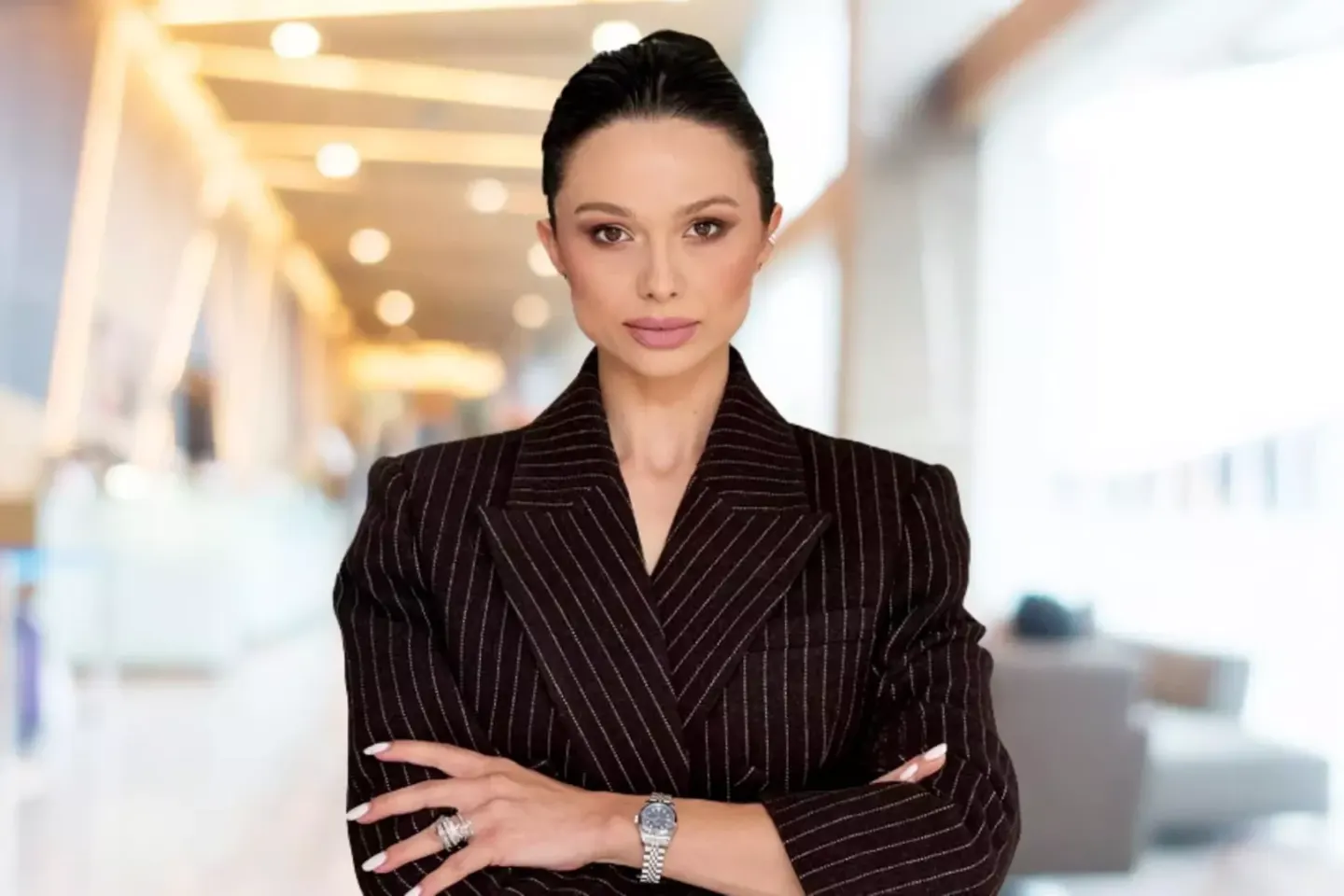 Ana Maria Păcuraru, debut în forță cu noua emisiune Miza Zilei: România nu are o problemă de guvern. România are o problemă de identitate