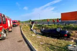 Accident grav pe A2, pe sensul de mers spre Constanța. O persoană a murit după ce două mașini s-au ciocnit violent