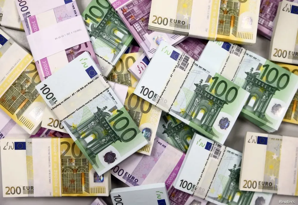 Românii din diaspora, record de bani trimiși în țară în 2018