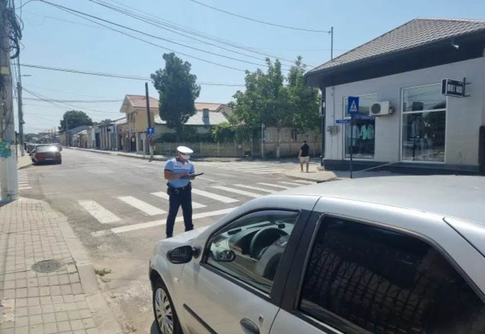 Val de amenzi pentru parcarea neregulamentară