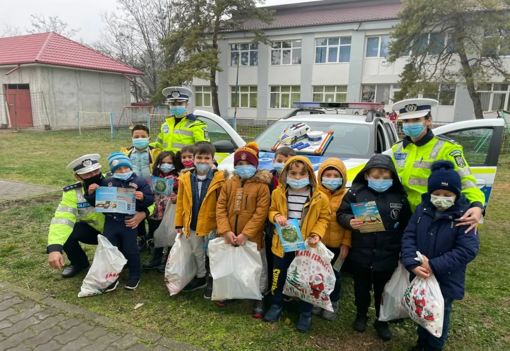 FOTO Ajutoarele lui Moș Nicolae