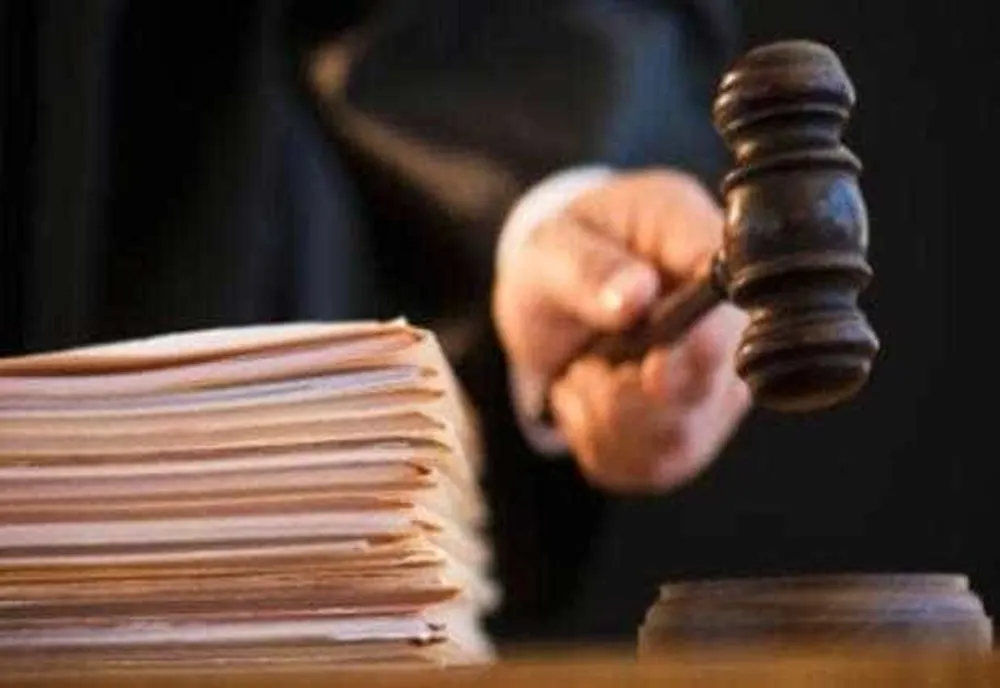 PROCESUL LUI CĂLIN GEORGESCU ÎNCEPE LA JUDECĂTORIA SECTORULUI 1