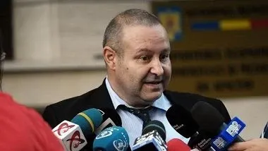 Daniel Fenechiu