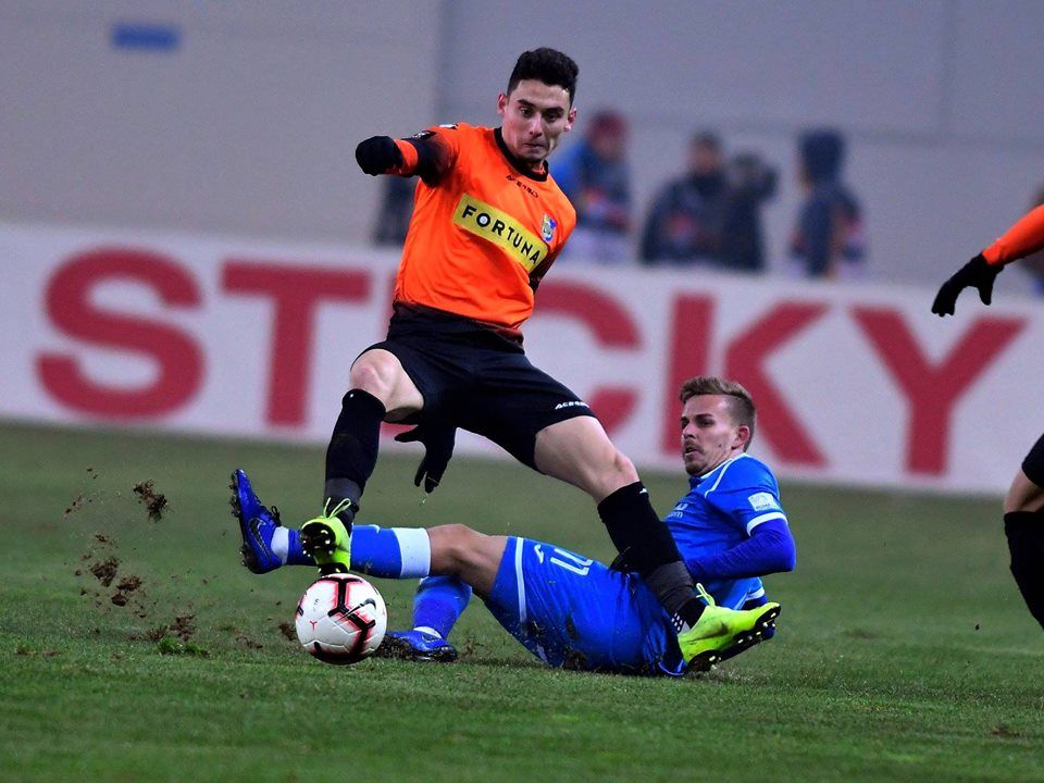 universitatea craiova - dunarea calarasi