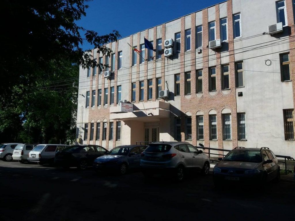 parcare policlinica 2