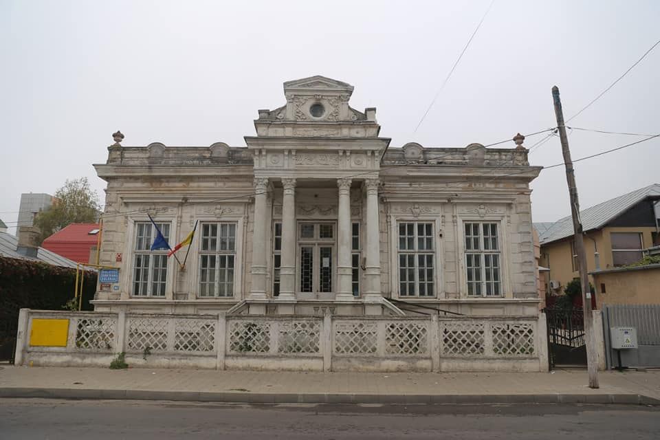 biblioteca judeteana