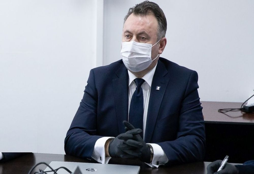 Nelu Tătaru: ”Toți elevii, de la clasa I până la clasa a XII-a, vor purta măști în timpul orelor și în pauze. Excepție vor face elevii de grădiniță”