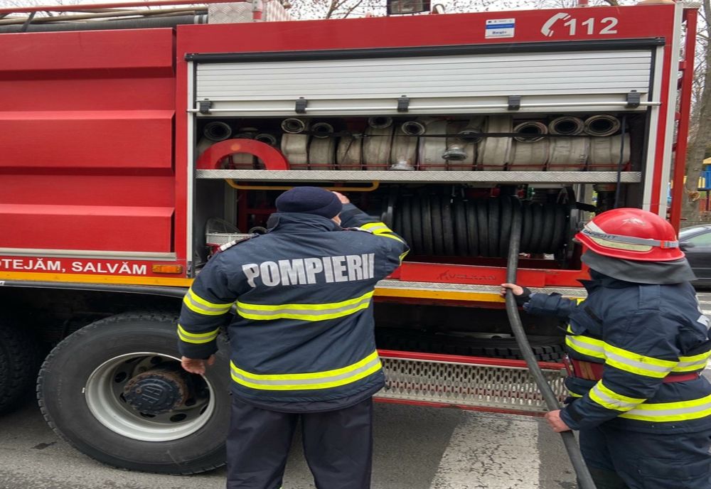 Explozie PUTERNICĂ la o fabrică de pavele de Vâlcea, soldată cu doi morți
