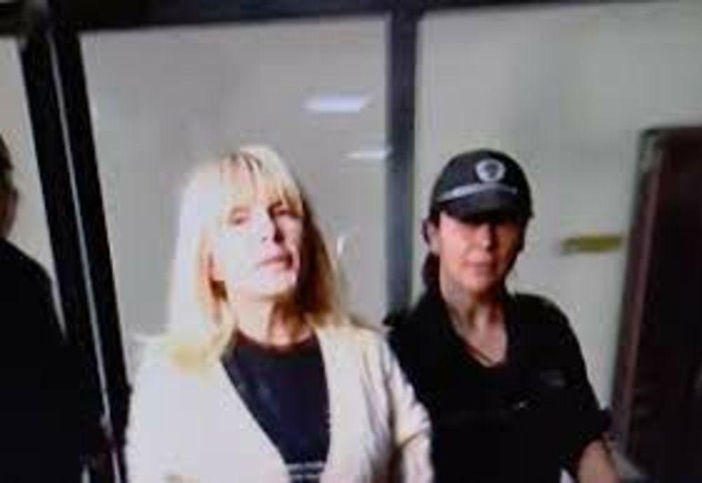 Elena Udrea rămâne în arest în Bulgaria până pe 14 aprilie