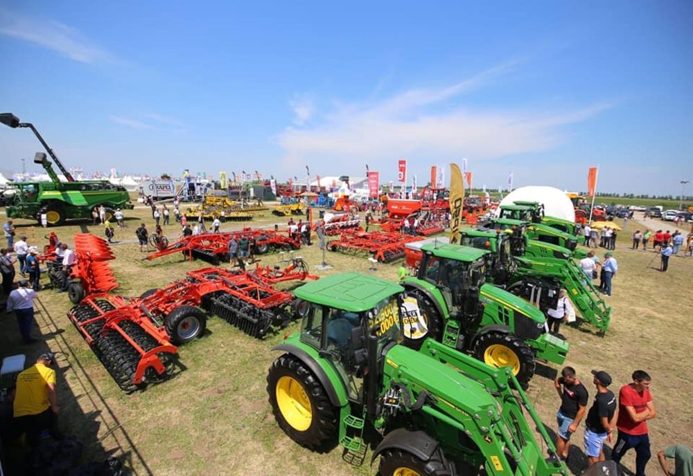 FOTO Agriplanta-Romagrotec și-a deschis porțile la Fundulea
