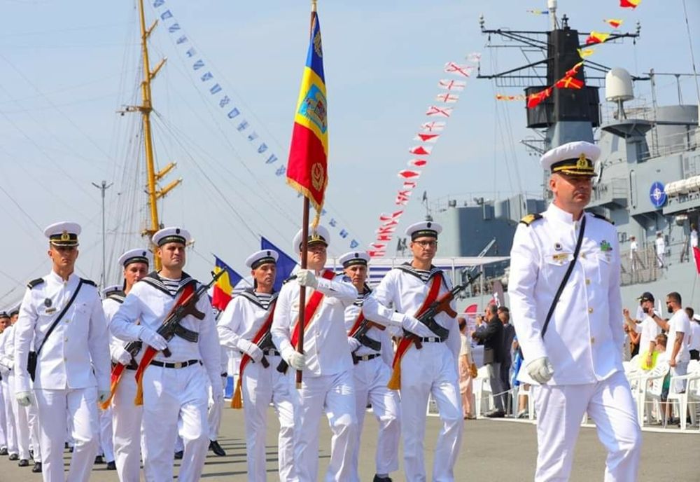 Tensiuni în coaliție - șeful UDMR nu a dat ochii cu Iohannis la Ziua Marinei. Ciolacu, absent și el