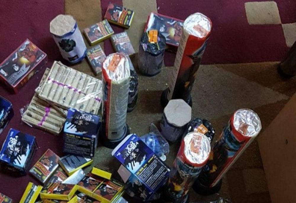 Articole pirotehnice indisponibilizate de polițiști