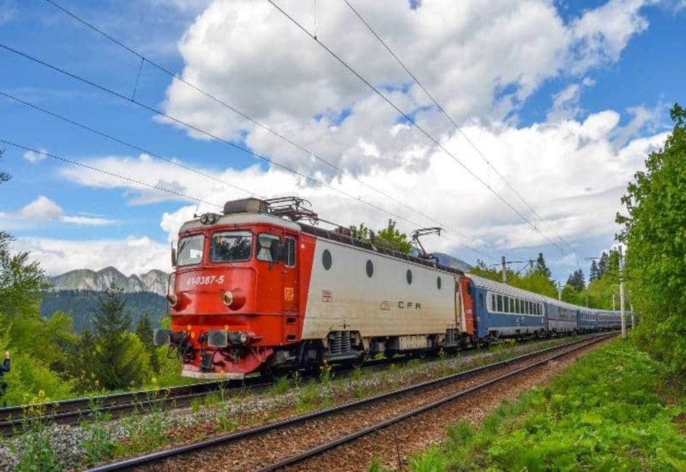 Nemulțumiri si la sindicaliștii CFR, care amenință cu greva