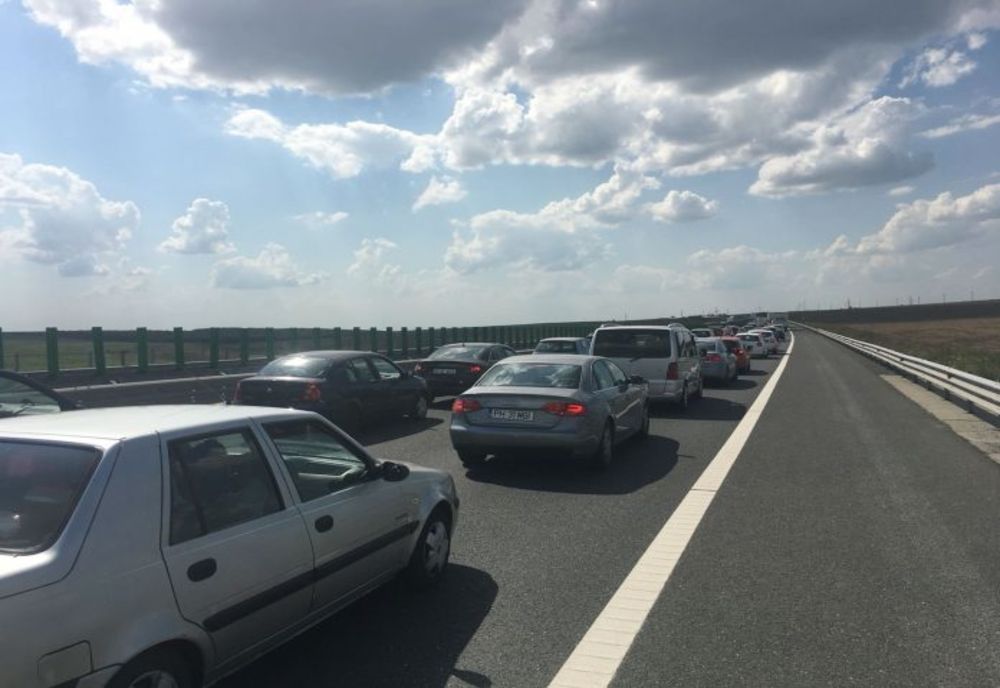 Coloane de mașini pe A2 și A4
