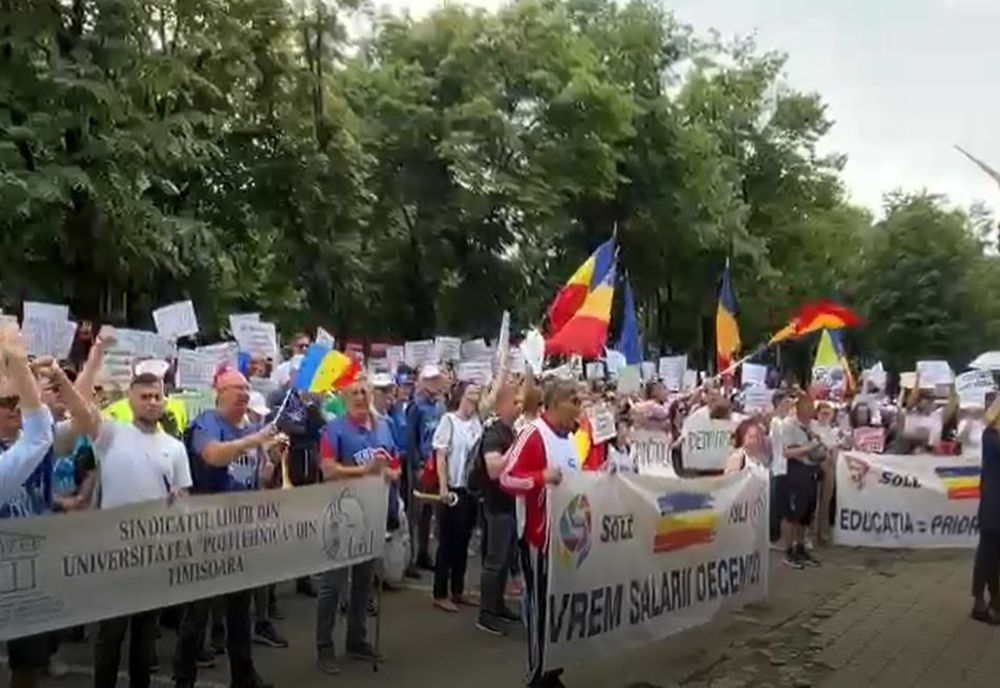 Greva continuă! Profesorii RESPING şi "ultima ofertă" a Guvernului