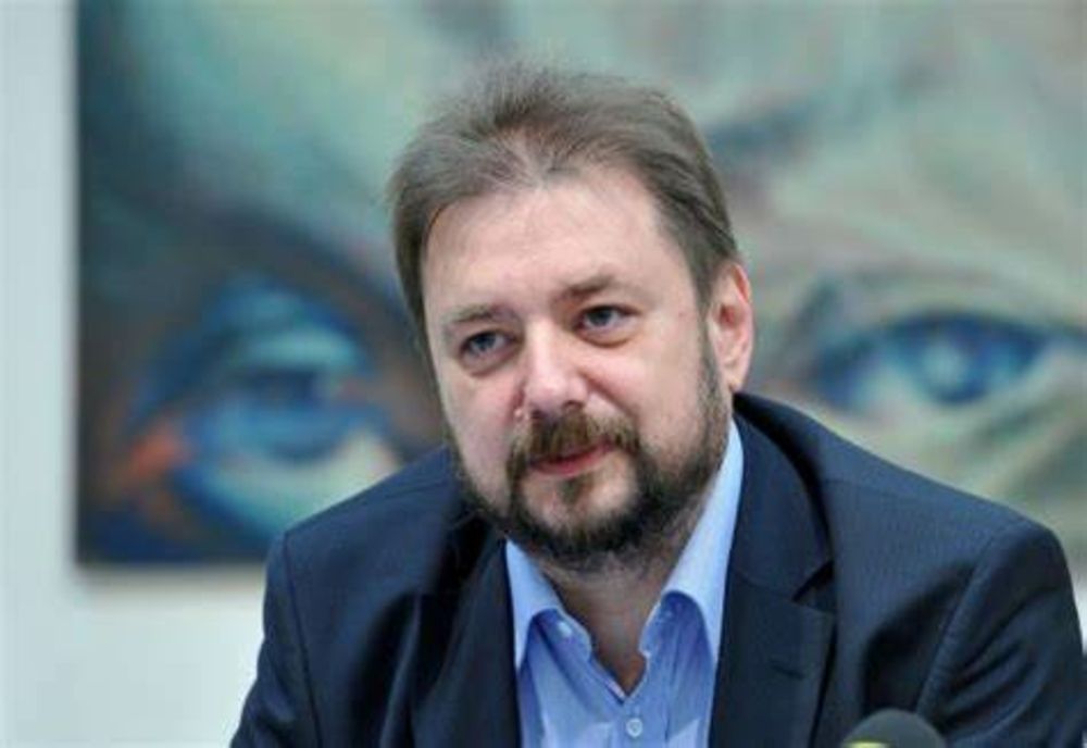 ANALISTUL POLITIC CRISTIAN PÎRVULESCU, DESPRE CONSECINȚELE RETRAGERII PSD DIN COALIȚIE: „O ADÂNCIRE A CRIZEI”