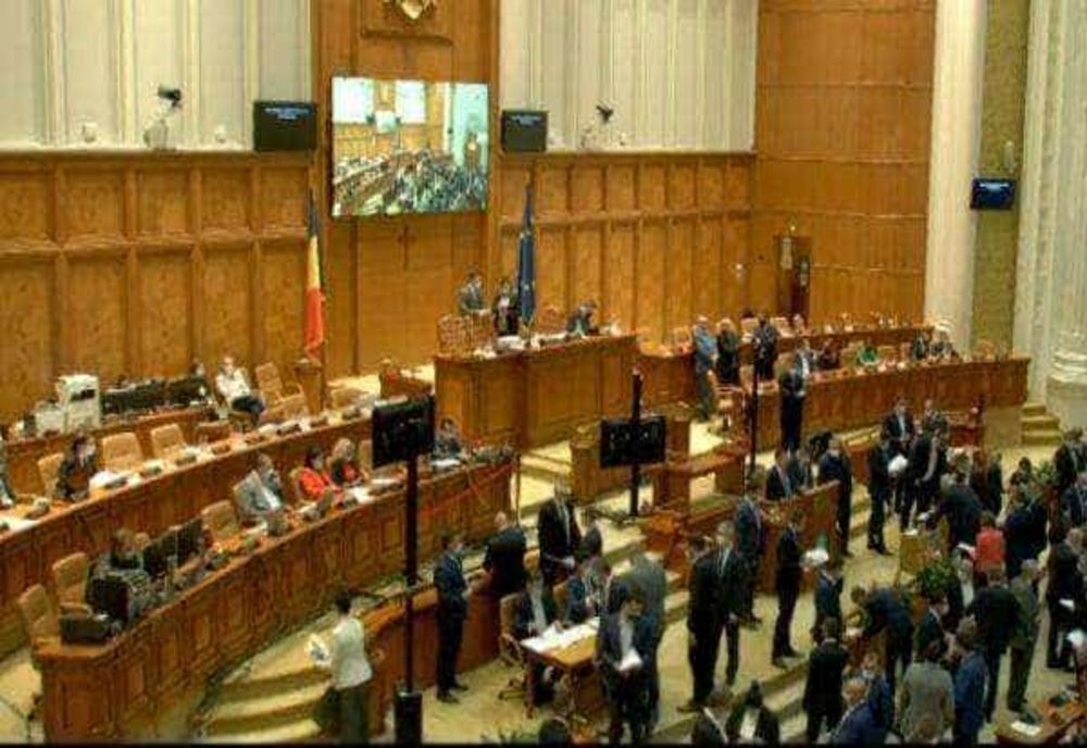 AMENDAMENTELE LA PROIECTUL DE LEGE PRIVIND RCA, RESPINSE ÎN COMISIILE DIN CAMERA DEPUTAŢILOR